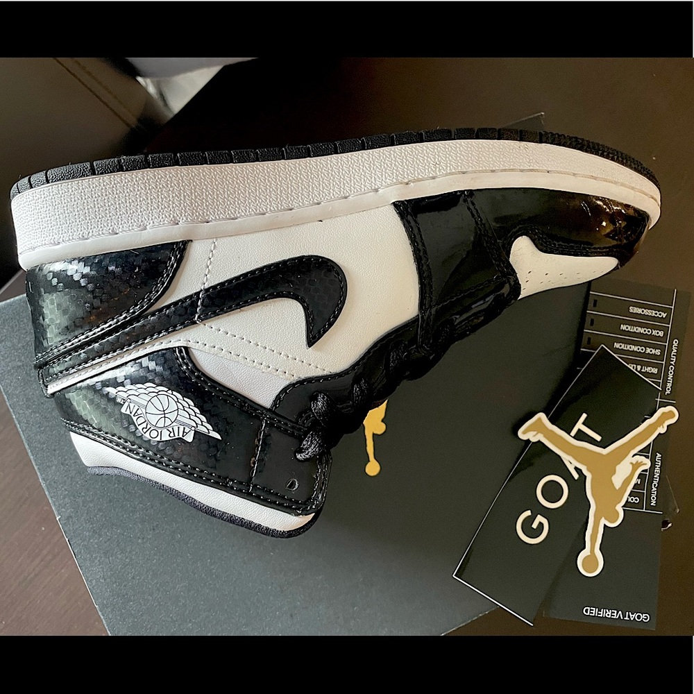 Air Jordan 1 Mid SE ASW All Star Weekend Carbon Fiber